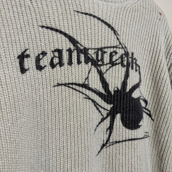 Edgy Spider Sweater Distressed Crewneck Knit Pullover Sage Green XL Grunge - Picture 3 of 3
